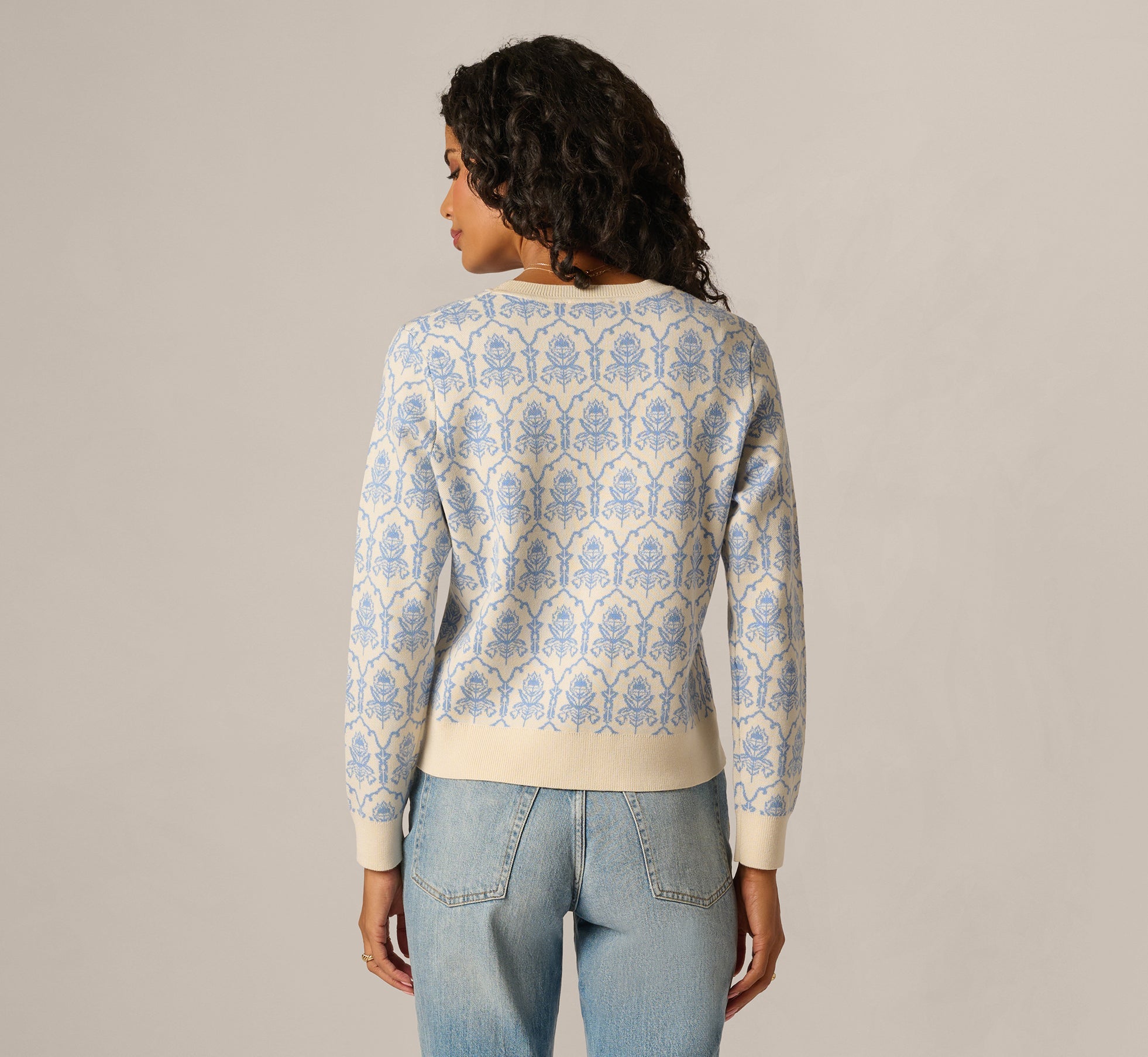 Crew Neck Floral Pullover Sweater In Classic Blue Linear Damask