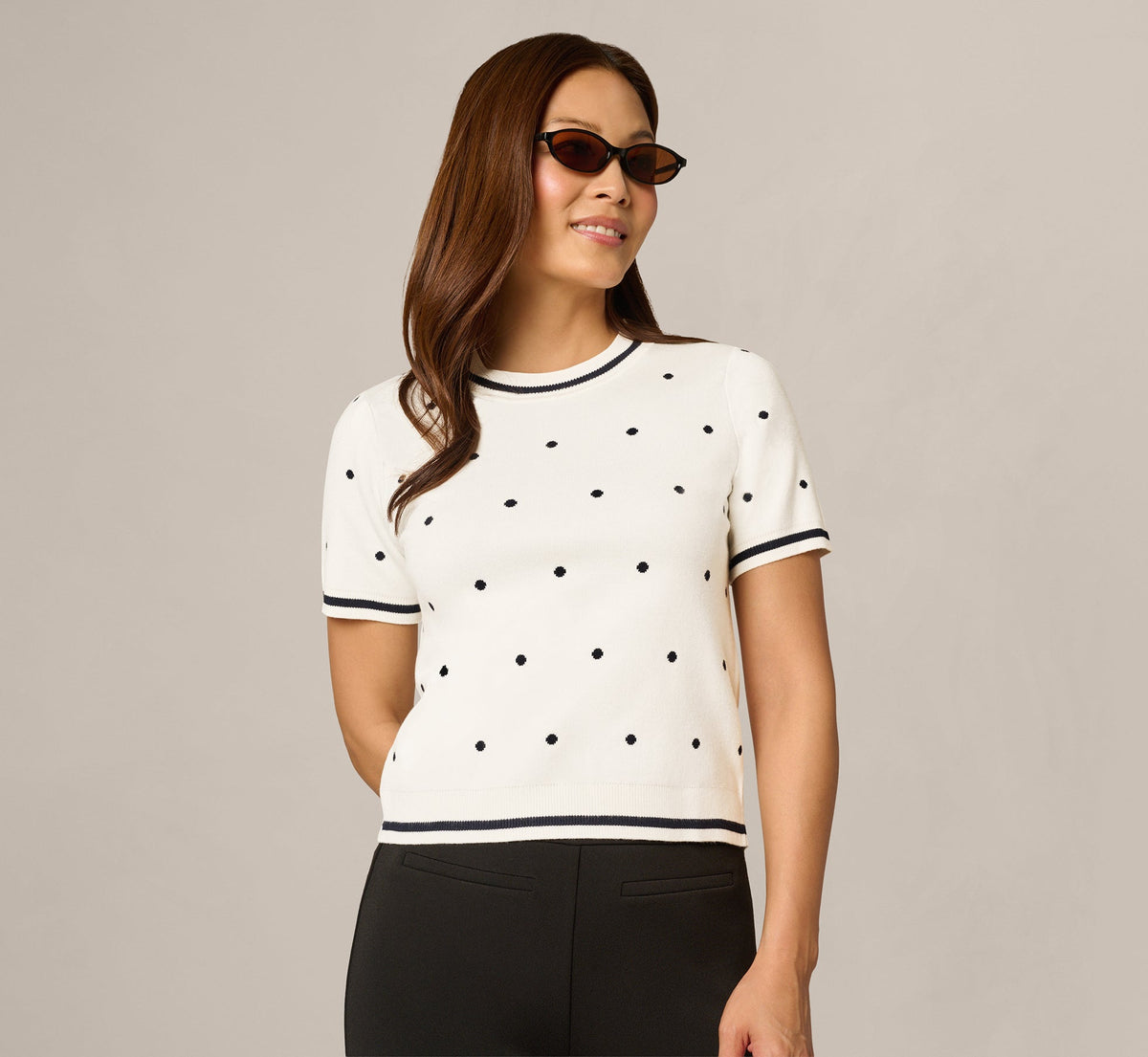Short Sleeve Chain Patterned Knit Top In Ivory Navy Medium Simple Dot