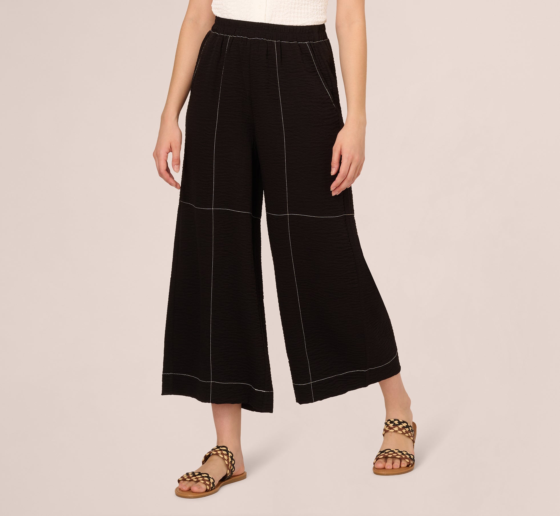 Contrast Stitching Crinkle Midi Pant In Black Ivory