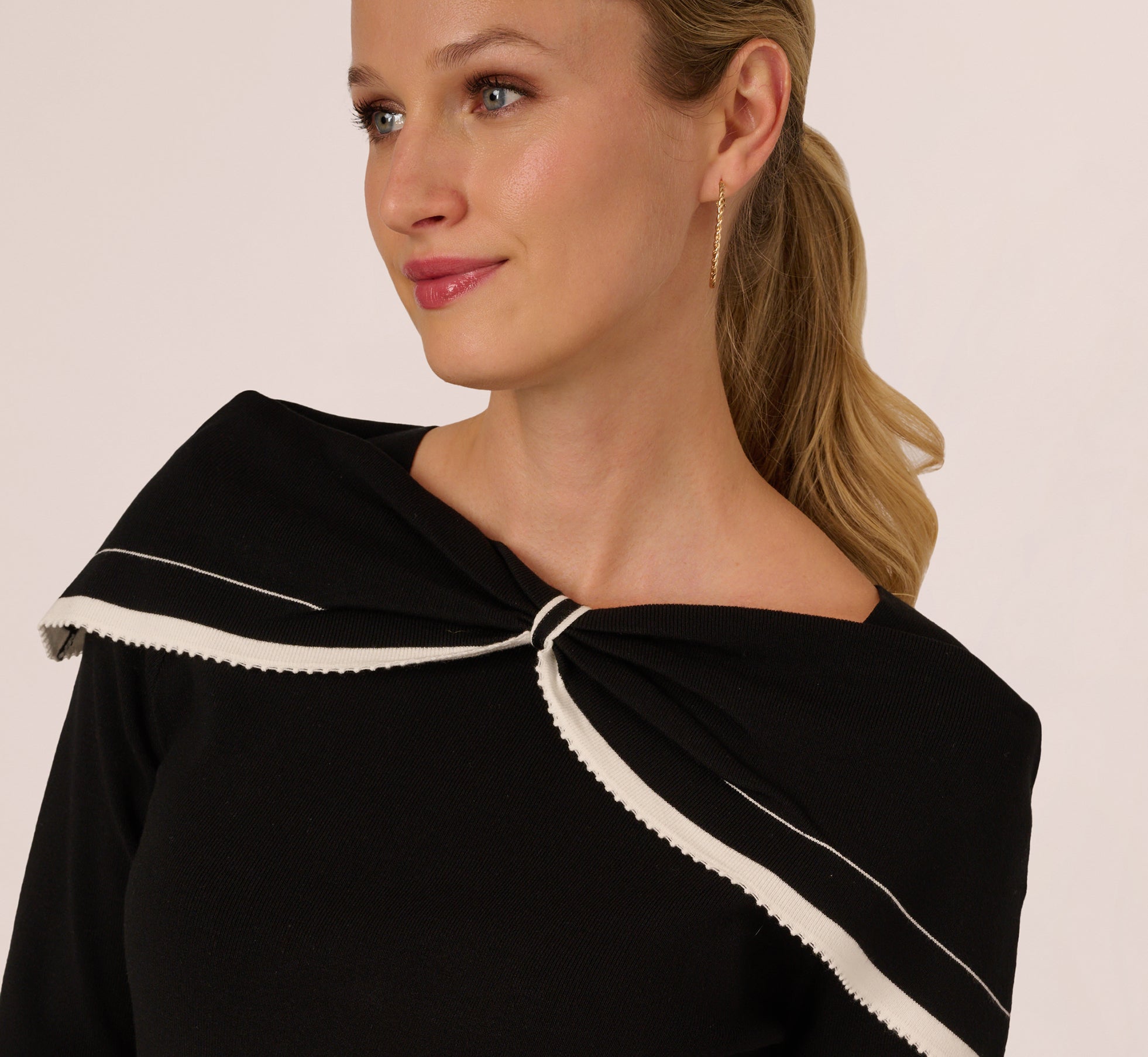 Off Shoulder Bow Collar Sweater In Black Ivory