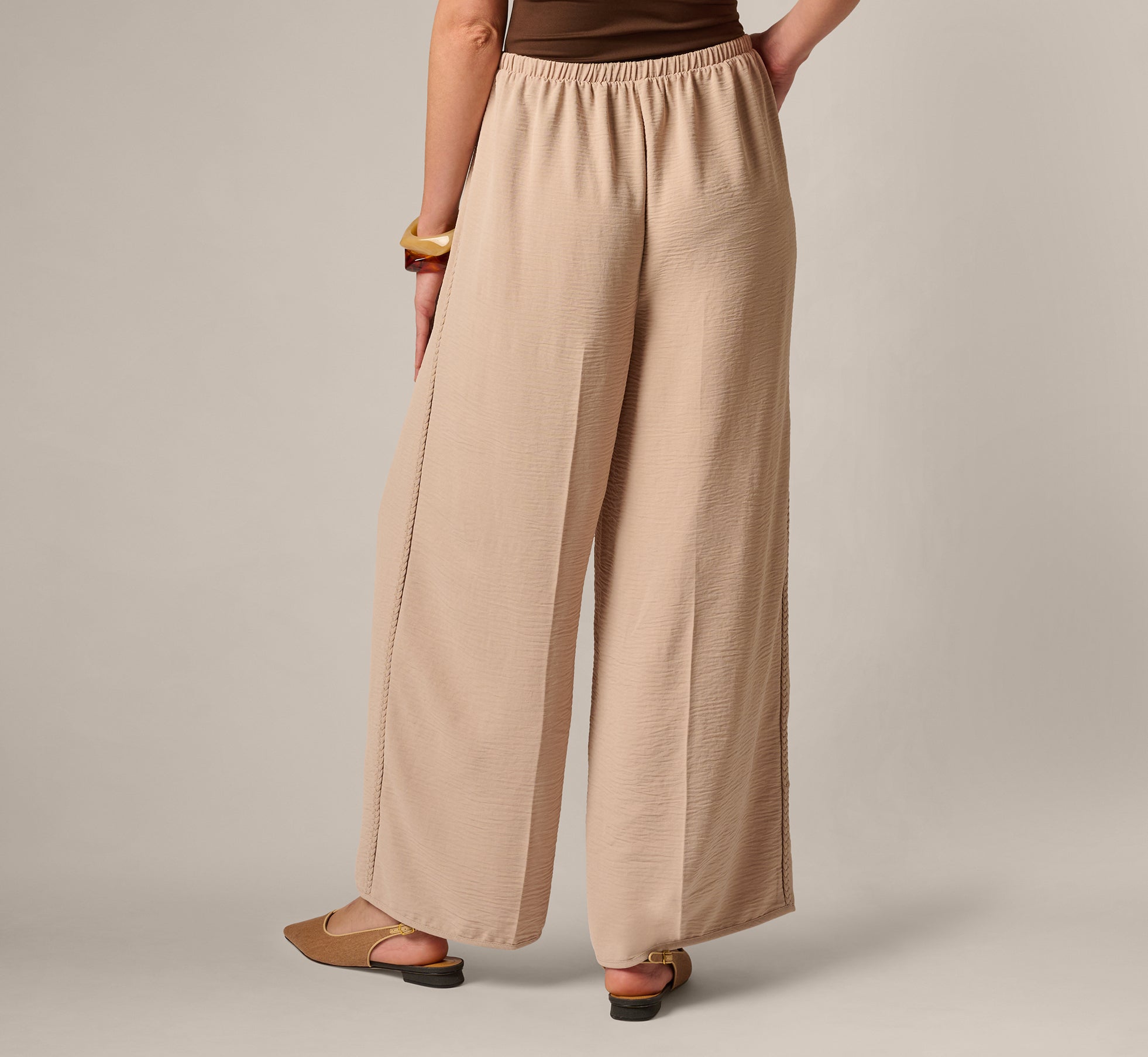 Wide Leg Airflow Braided Trim Pant In Bamboo