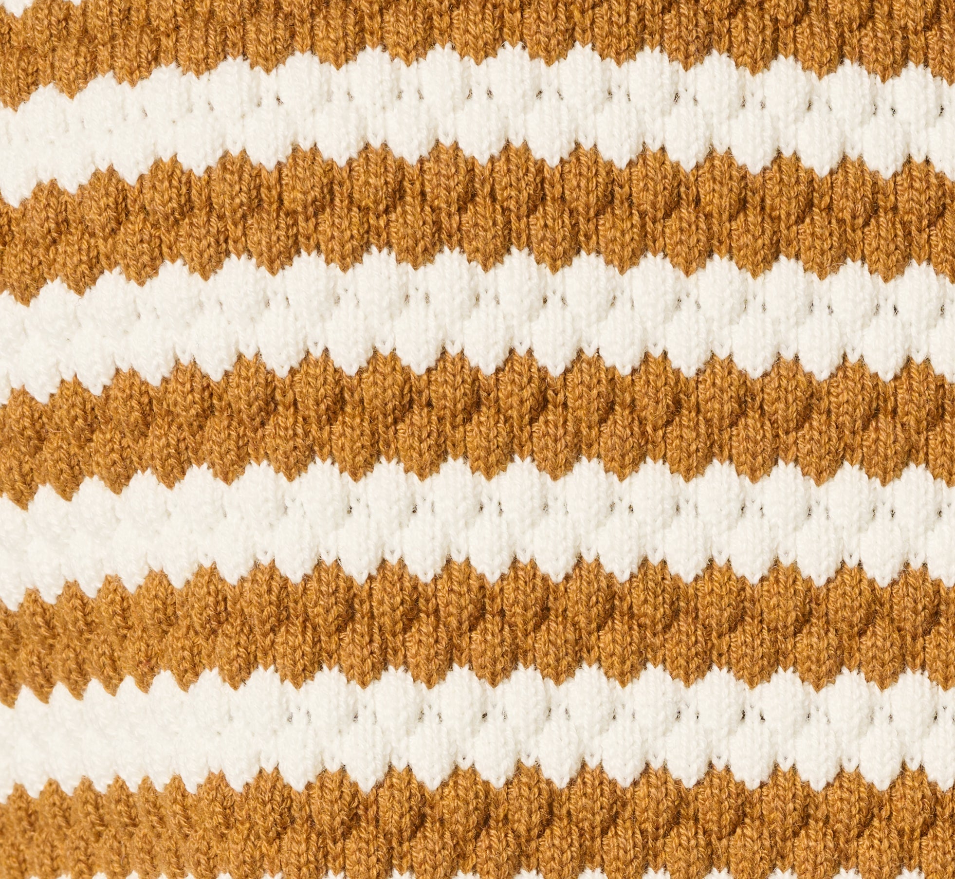 Textured Pullover Sweater Vest In Camel Ivory